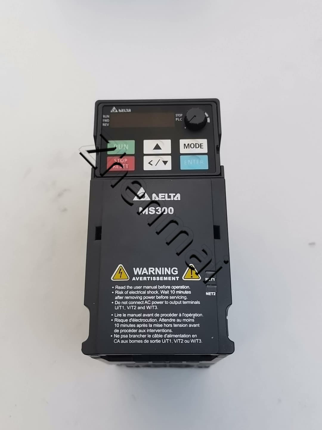 100% úplne nový originálny a originálny Delta 380V 1,5KW VFD4A2MS43ANSAA Frekvenčné meniče Pohon Servo Motor