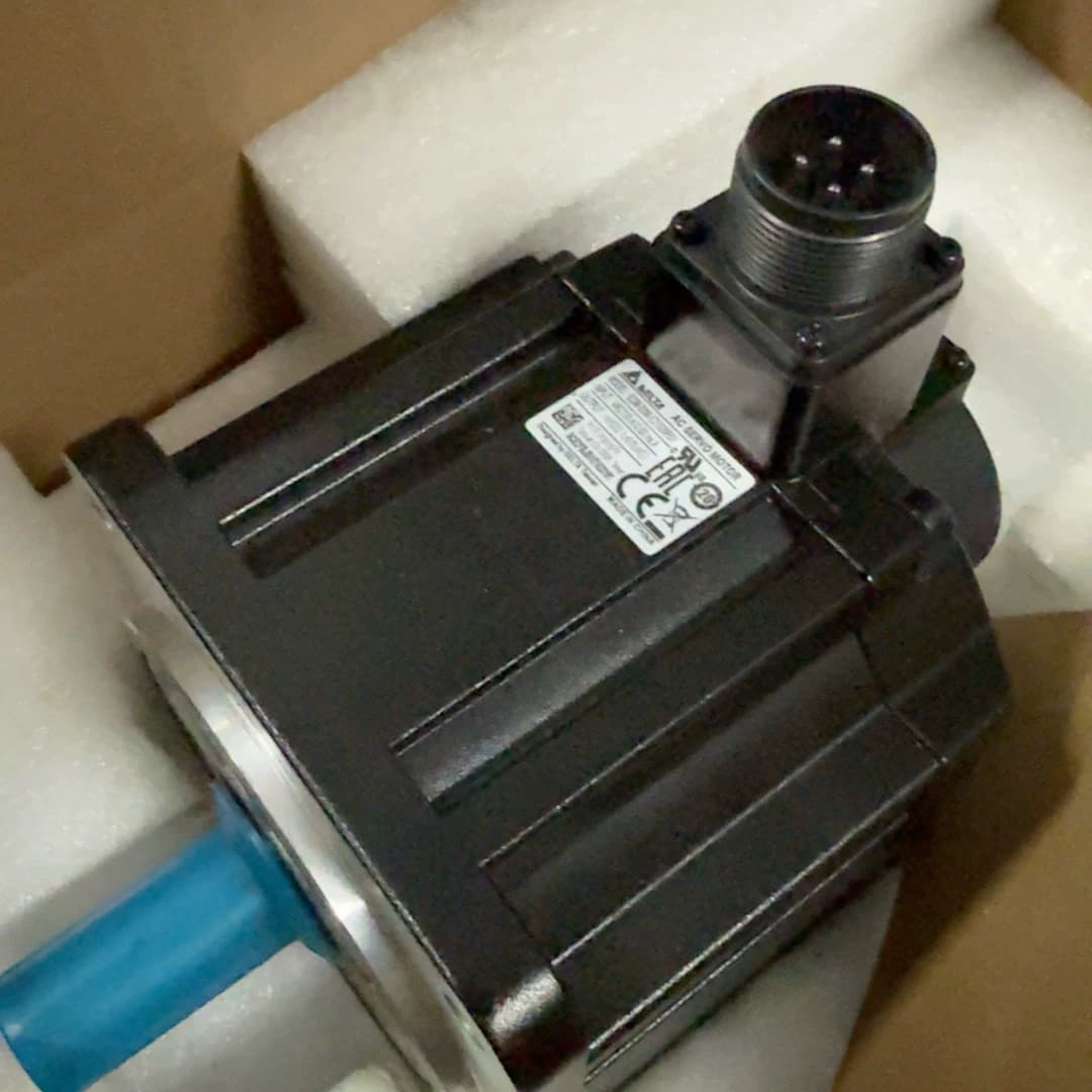 100% úplne nový originálny a originálny Delta ECM-B3M-E21320RS1 Frekvenčné meniče Pohon Servo Motor