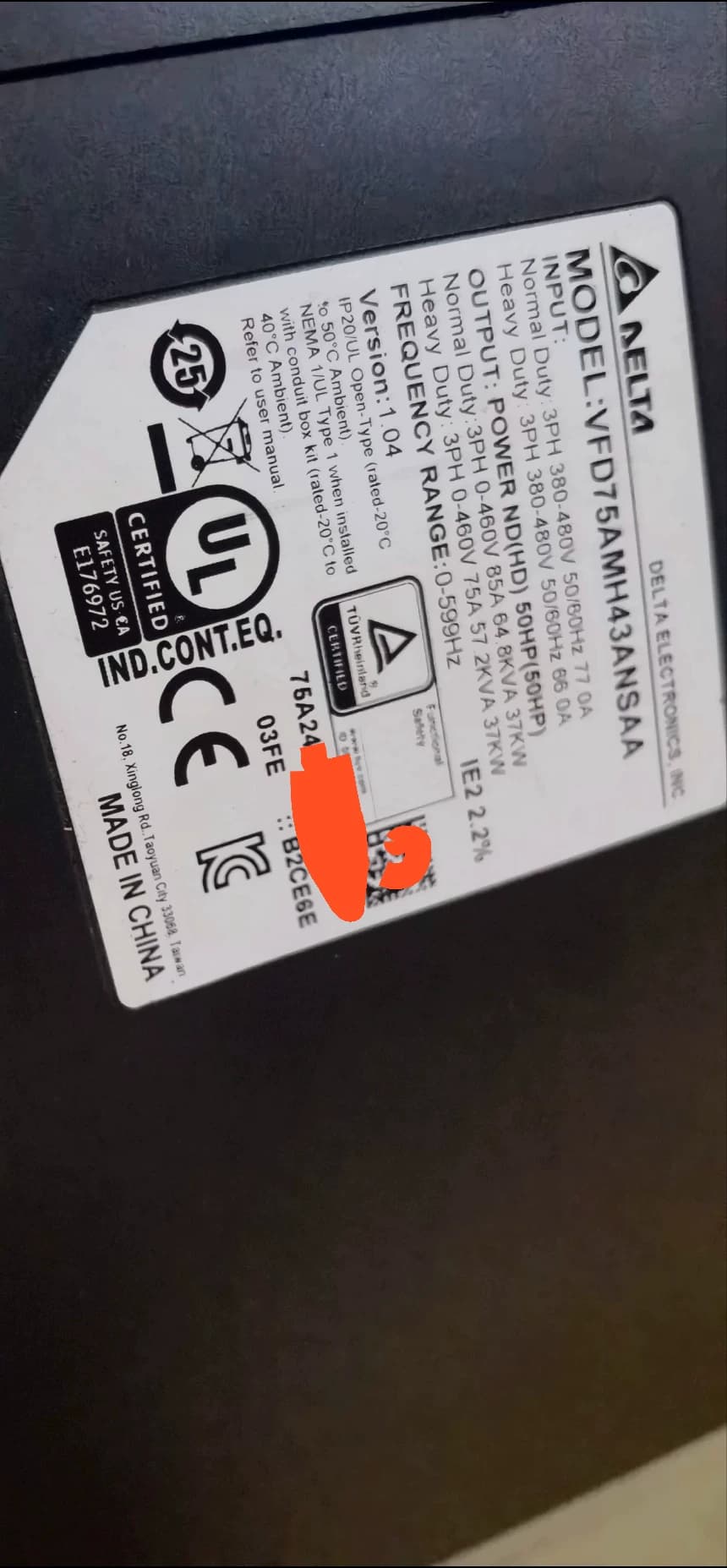 100% úplne nový originálny a originálny Delta VFD75AMH43ANSAA(37KW) Frekvenčné meniče Pohon Servo Motor