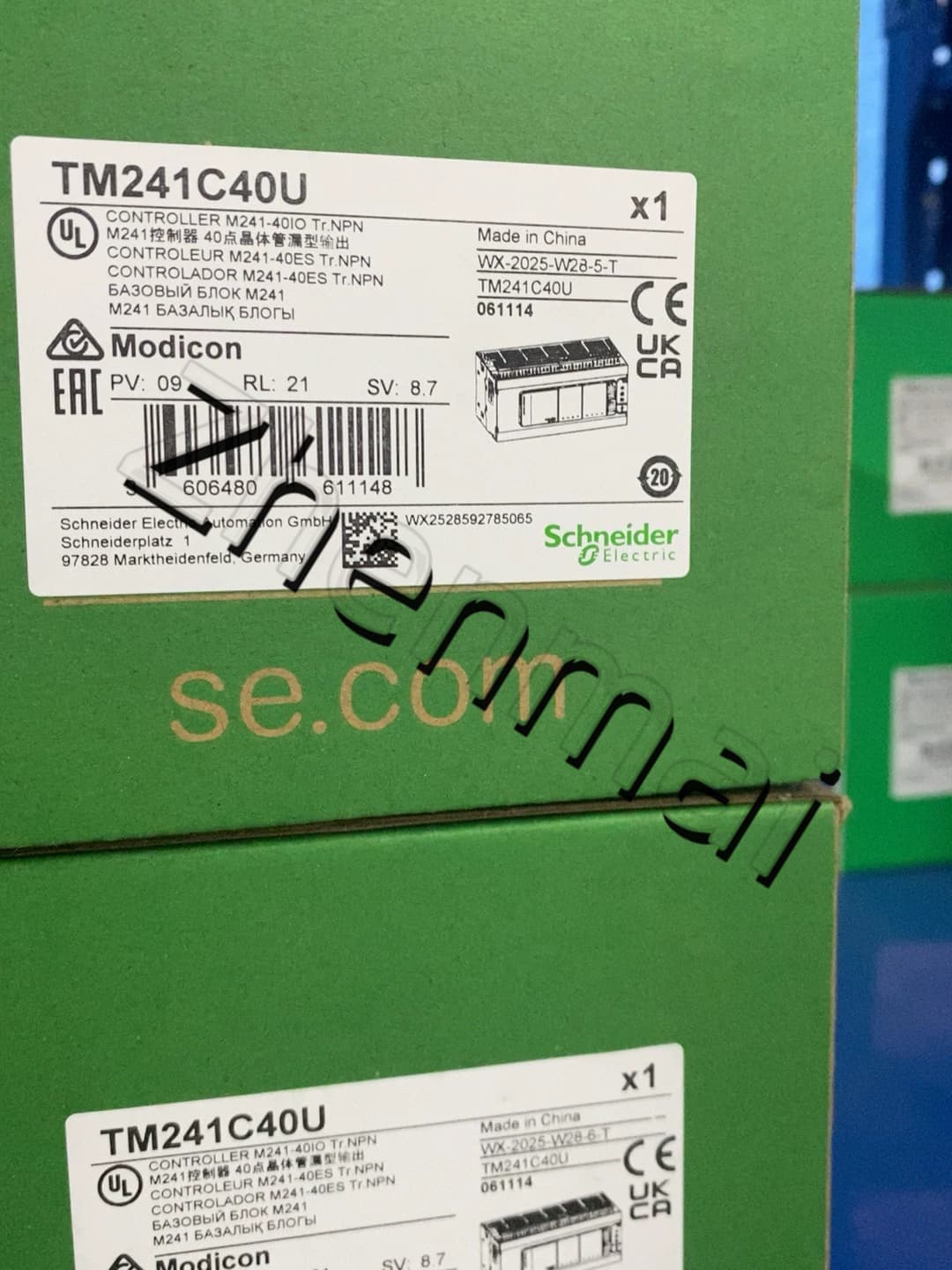 100% úplne nový, originálny a originálny Schneider TM241C40U Frekvenčné meniče, ističe, stýkače, ochranné zariadenia
