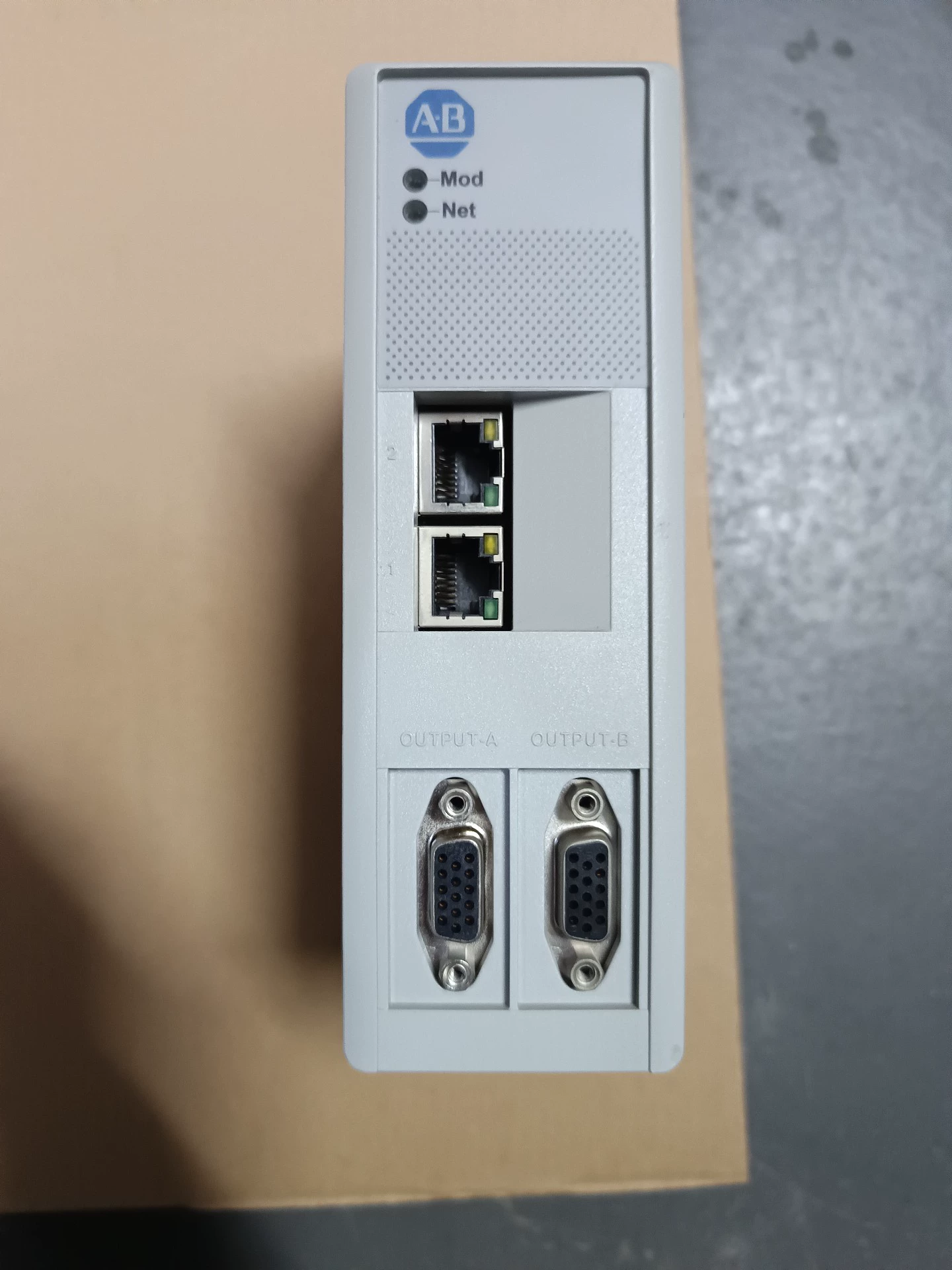 2198-ABQE Kinetix 5500 servo, úplne nové a originálne