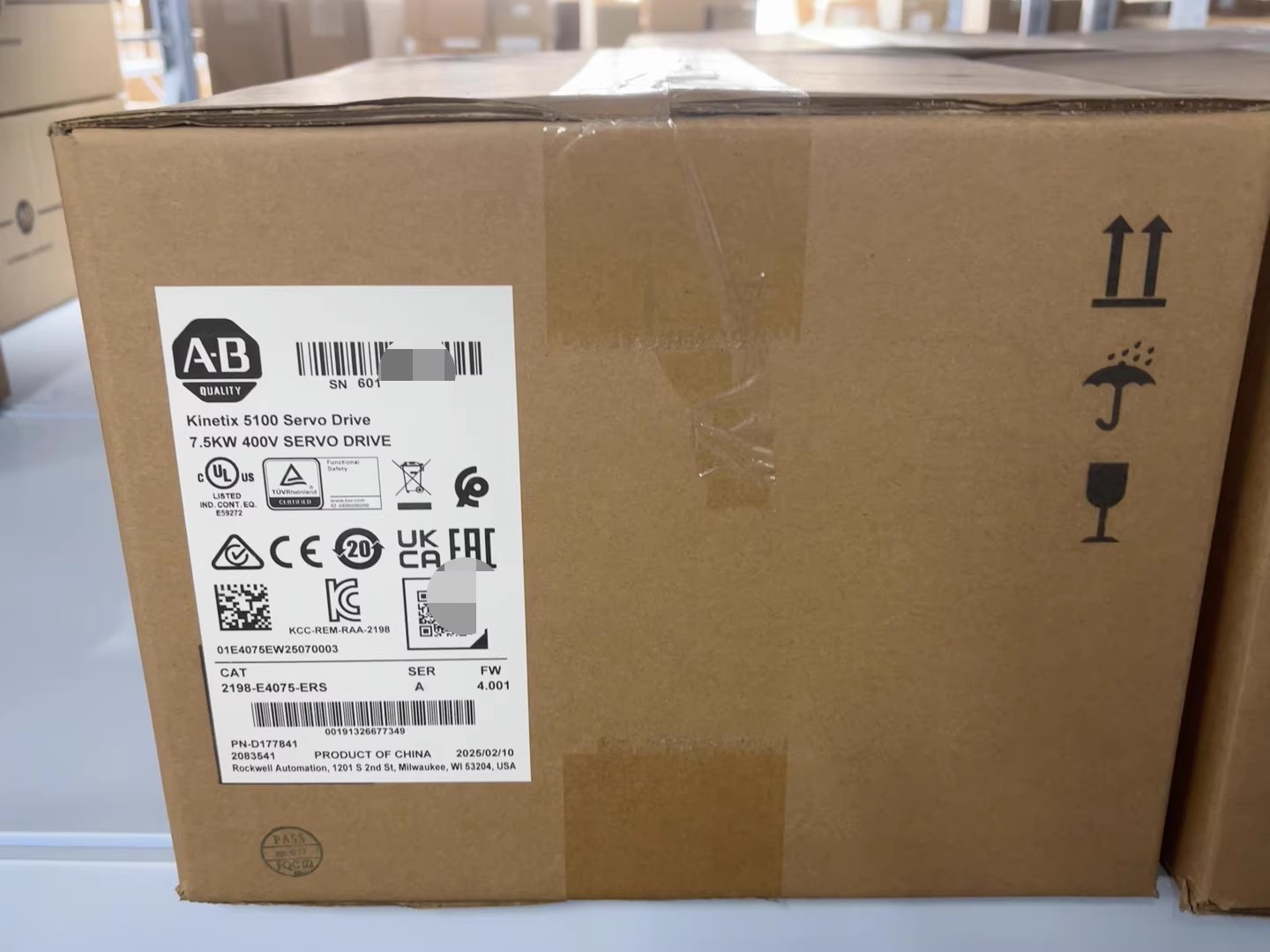 Servo 2198-E4075-ERS Kinetix 5100, úplne nové a originálne