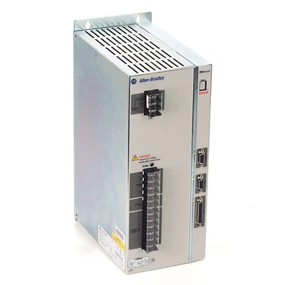 Servopohon Allen-Bradley 2098-DSD-075X série Ultra3000