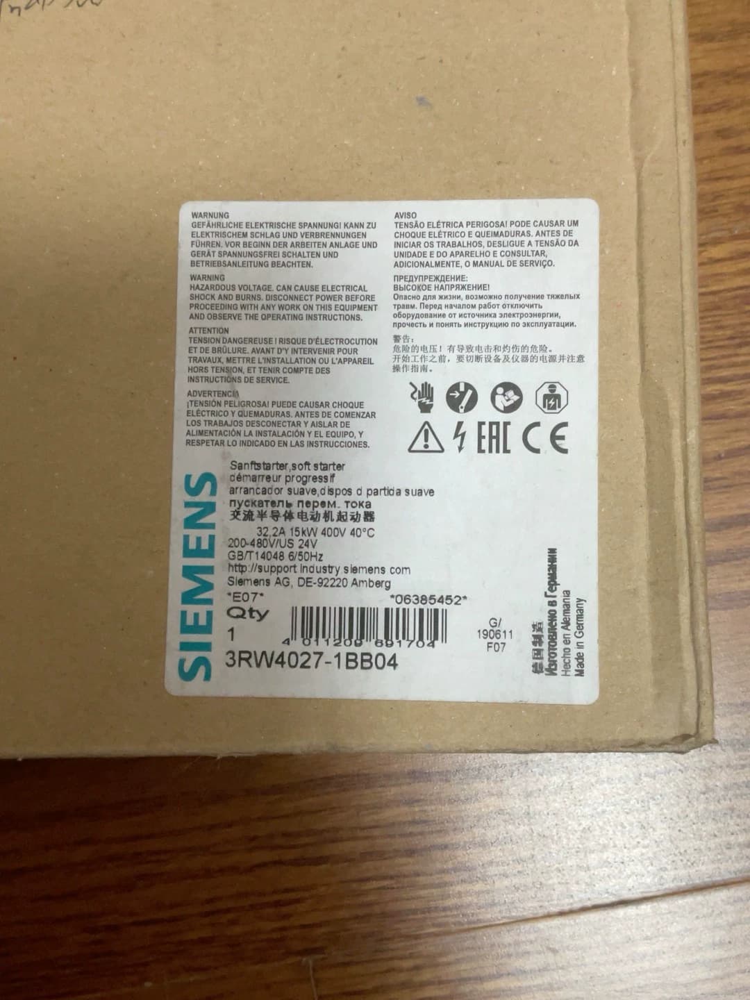 Úplne nový, originálny, továrenský softstartér Siemens 3RW4027-1BB04 SOFTSTARTER SIRIUS