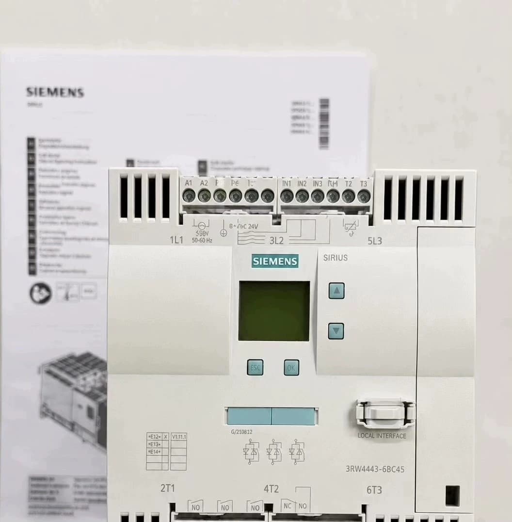 Úplne nový, originálny, továrensky vyrobený softštartér Siemens 3RW4456-6BC45 SOFTSTARTER SIRIUS