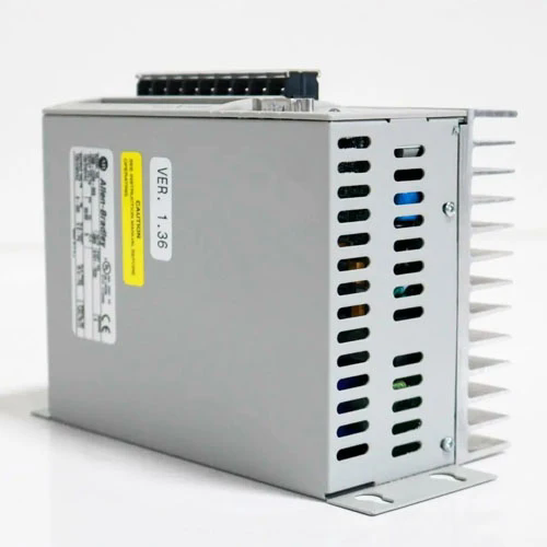 Úplne nový originálny digitálny servopohon Allen-Bradley 1398-DDM-009 Rýchla dodávka