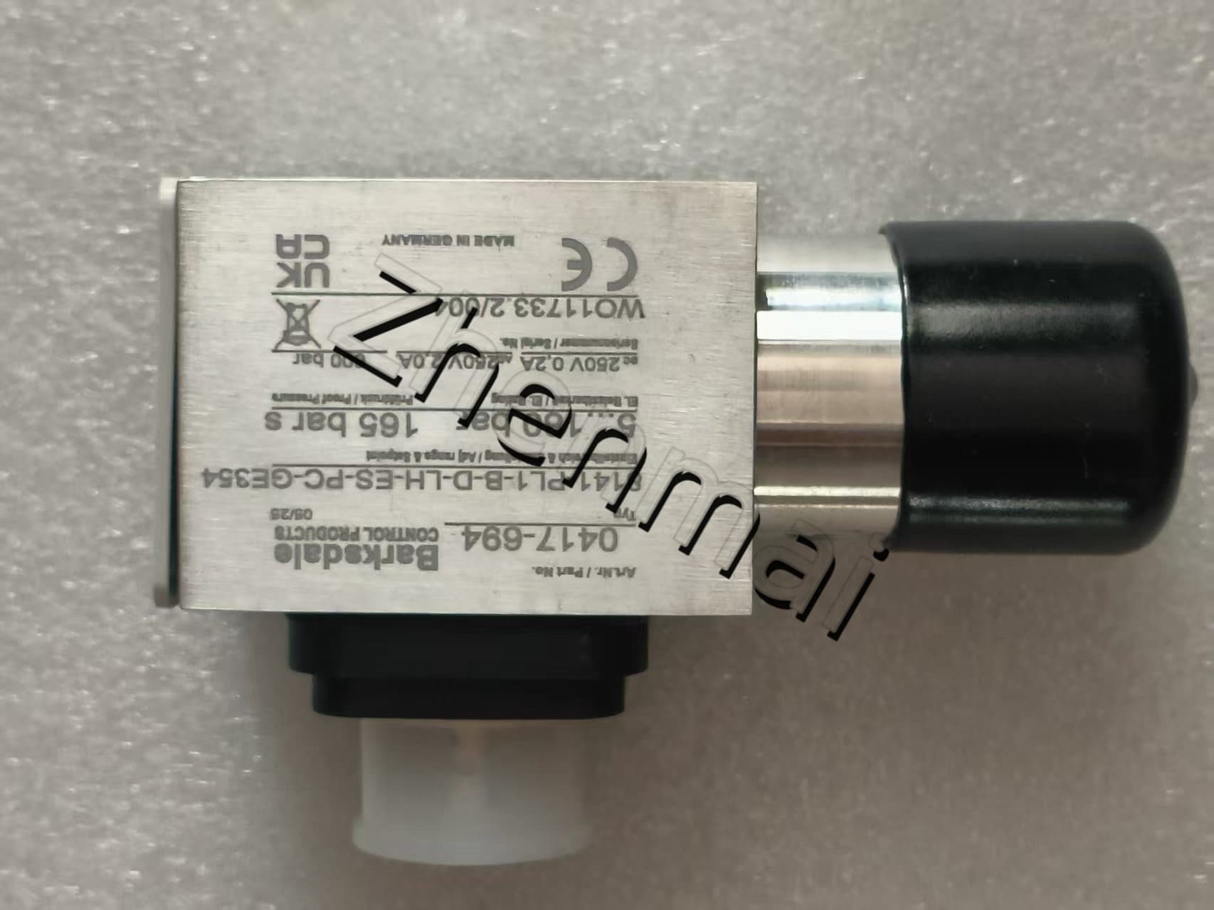 Úplne nový Originál Barksdale 8141-PL1-B-D-LH-ES-PC 0417-694 Tlakový senzor Hladinový spínač Prietokový spínač Tlakový spínač Rýchla dodávka