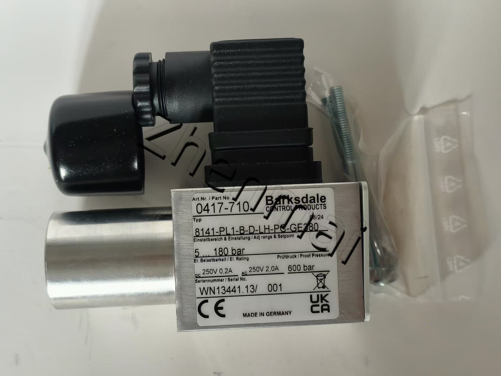 Úplne nový originálny Barksdale 8141-PL1-B-D-LH-PC-GE380 0417-710Snímač tlaku Hladinový spínač Prietokový spínač Tlakový spínač Rýchla dodávka