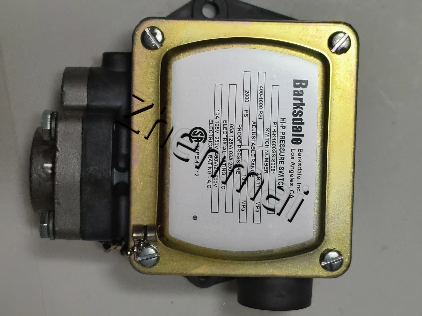 Úplne nový originálny Barksdale P1H-K1600SS-S0081 Tlakový senzor Hladinový spínač Prietokový spínač Tlakový spínač Rýchla dodávka