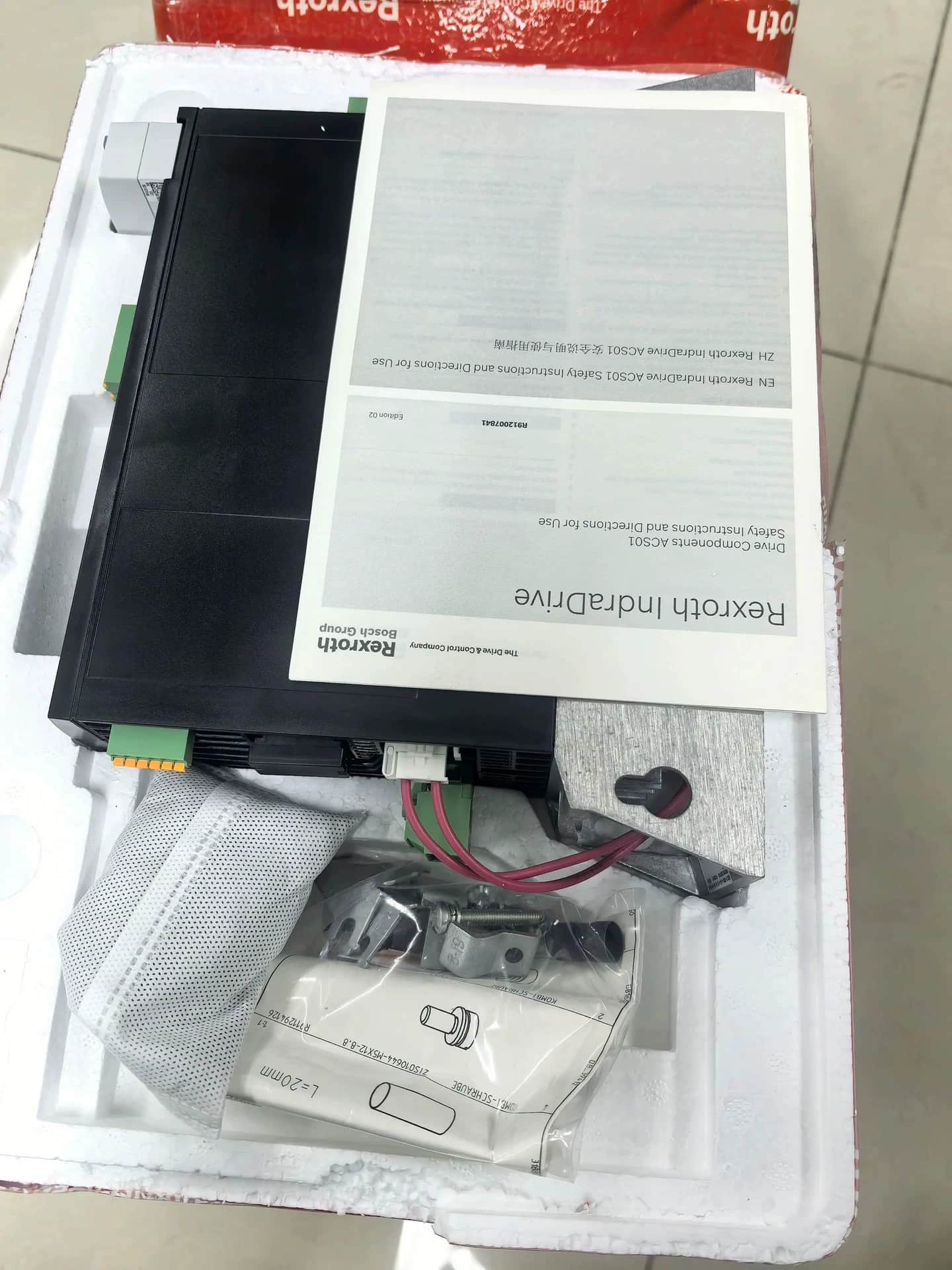 Úplne nový originálny servopohon Bosch Rexroth ACS01.1E-W0018-A-03-B-ET-EC-NN-NN-NN-FW Rýchla dodávka