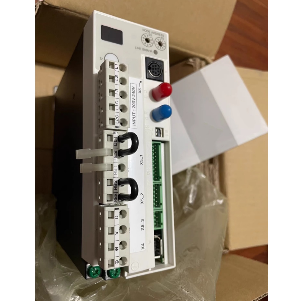 Úplne nový originálny servopohon Bosch Rexroth DKC02.3-004-3-MGP-01VRS Rýchla dodávka
