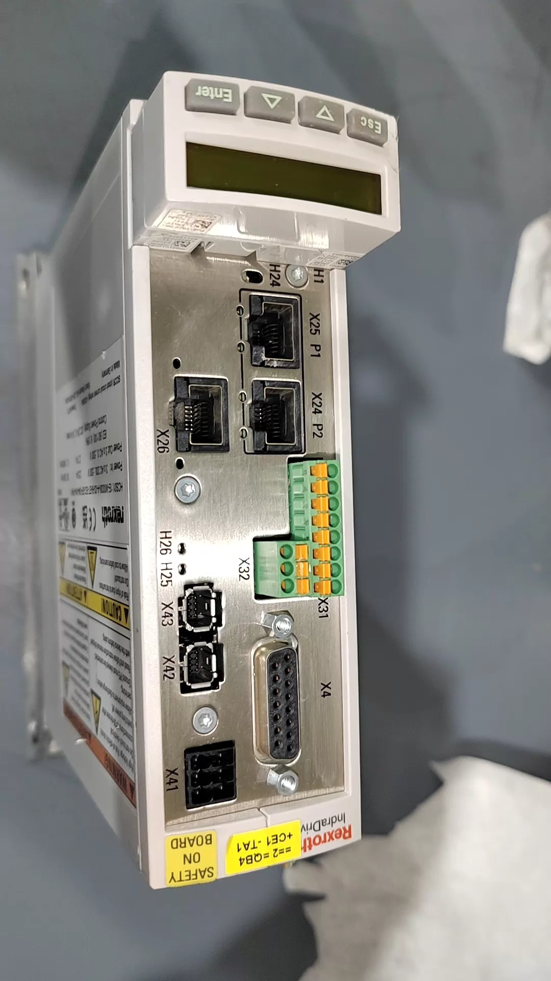 Úplne nový originálny servopohon Bosch Rexroth HCS01.1E-W0008-A-03-B-ET-EC-EP-S4-NN-FW Rýchla dodávka