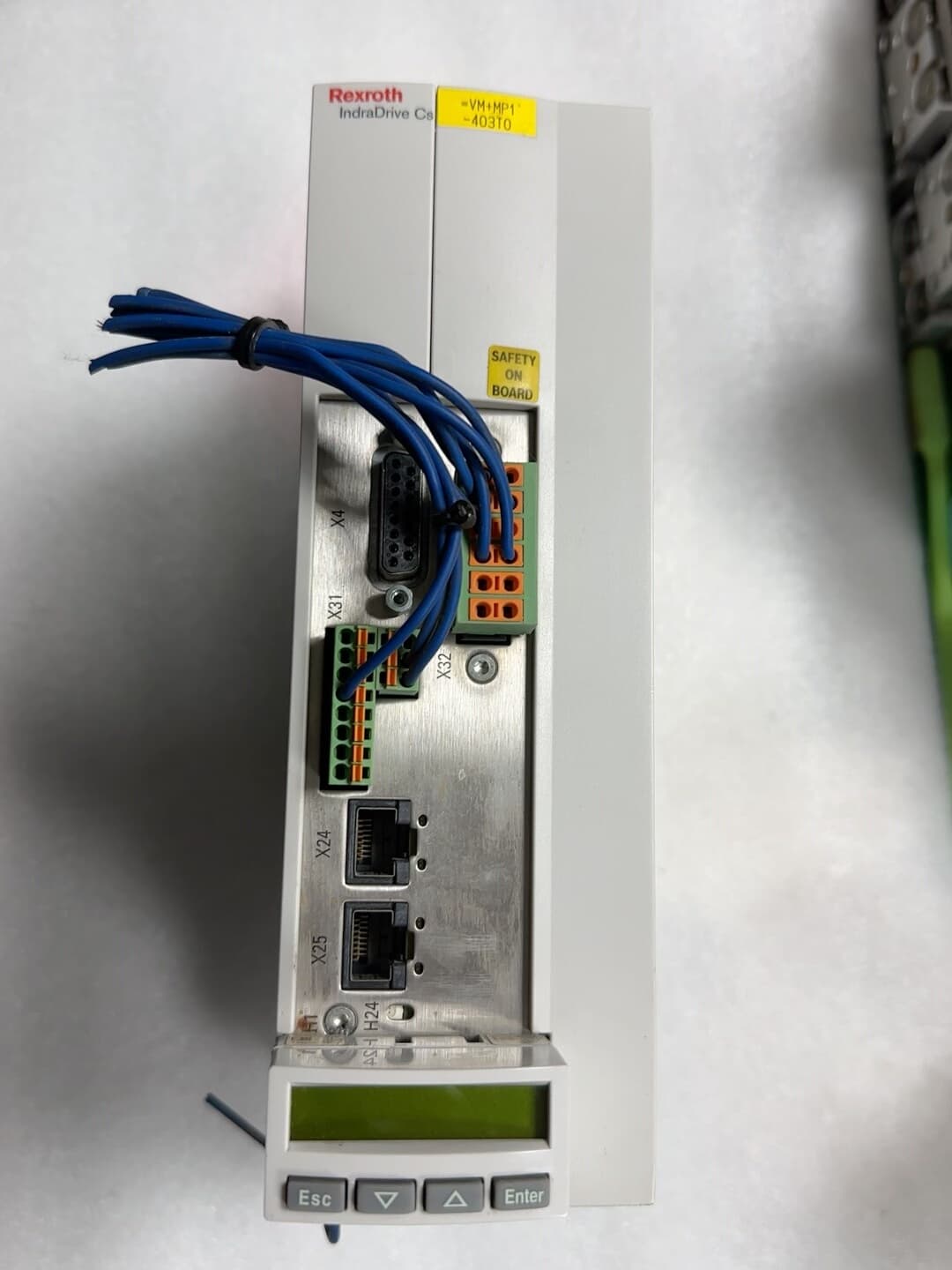Úplne nový originálny servopohon Bosch Rexroth HCS01.1E-W0018-A-03-B-ET-EC-NN-L4-NN-FW Rýchla dodávka