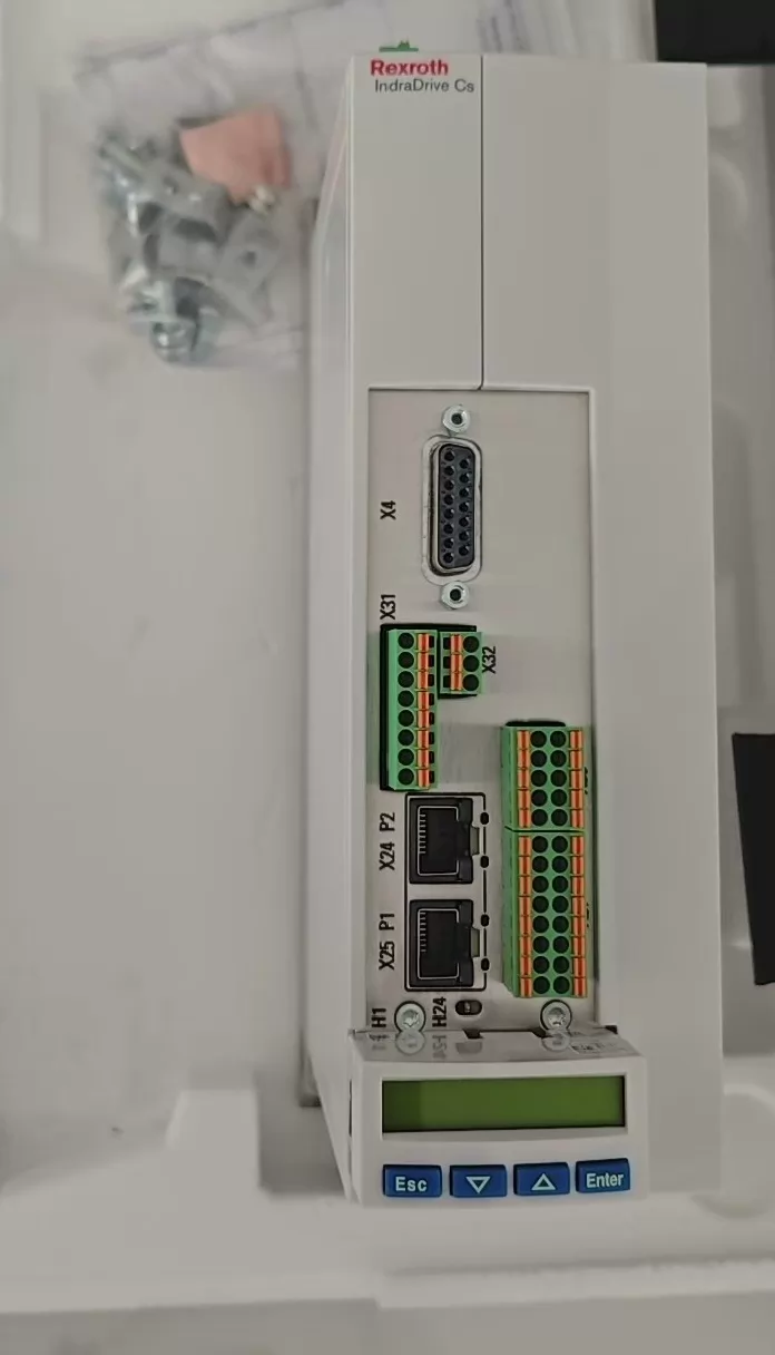 Úplne nový originálny servopohon Bosch Rexroth HCS01.1E-W0028-A-03-A-ET-EC-DA-NN-NN-FW Rýchla dodávka