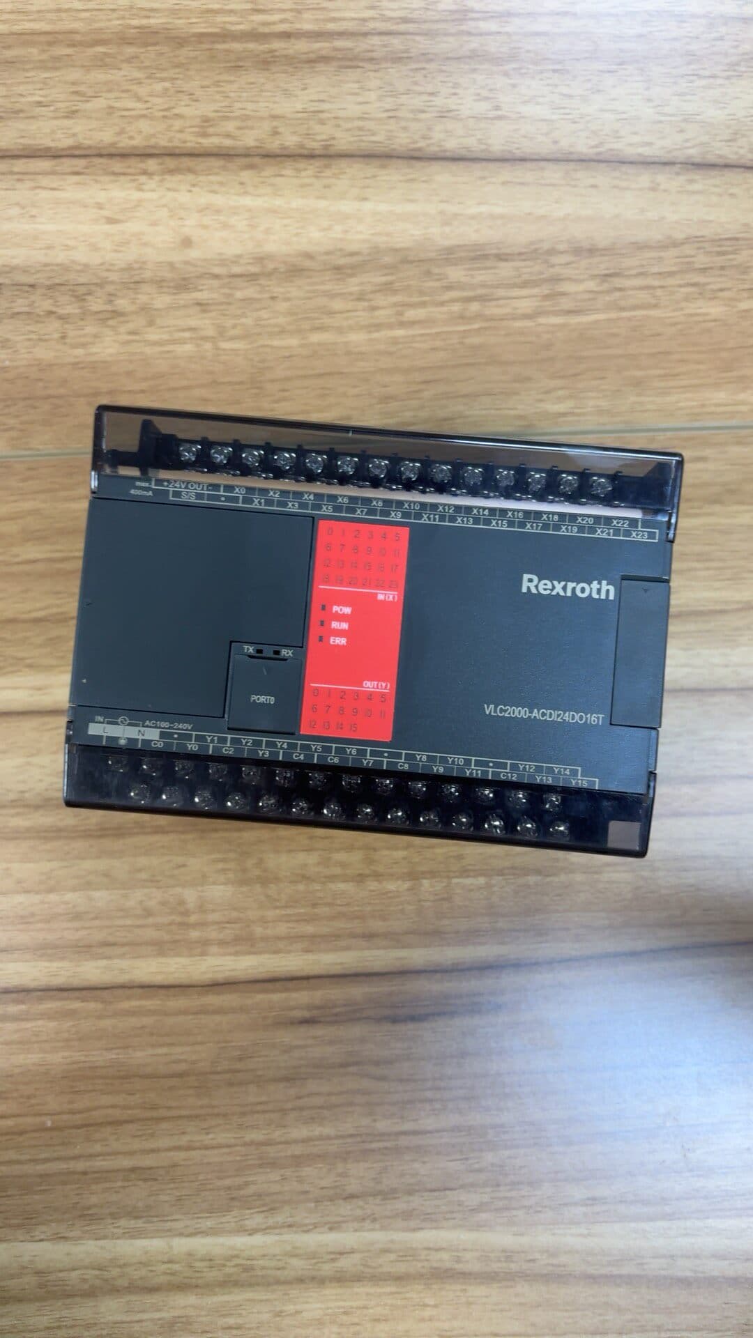 Úplne nový originálny modul PLC servopohonu Bosch Rexroth VLC2000-ACDI24DO16T Rýchla dodávka